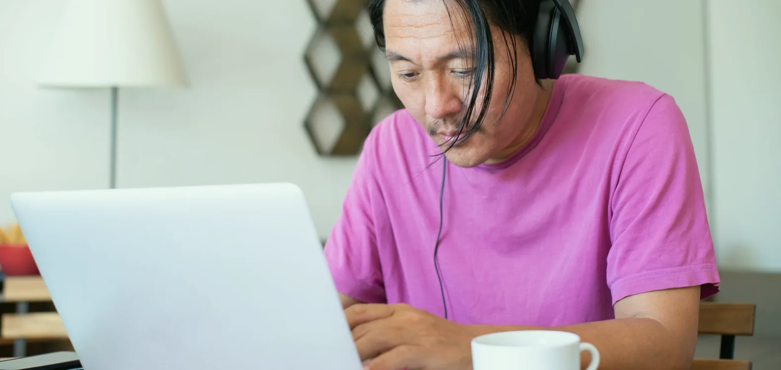 Én gjennomlytting eller to: hva er best for en transkripsjon?